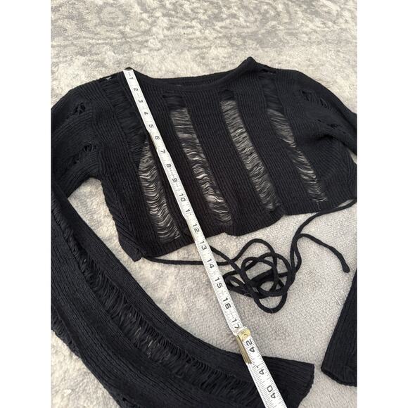 Black Cropped Sweater Open Back Long Flared Sleeves Wrap Around Ties Size Large - Picture 8 of 11